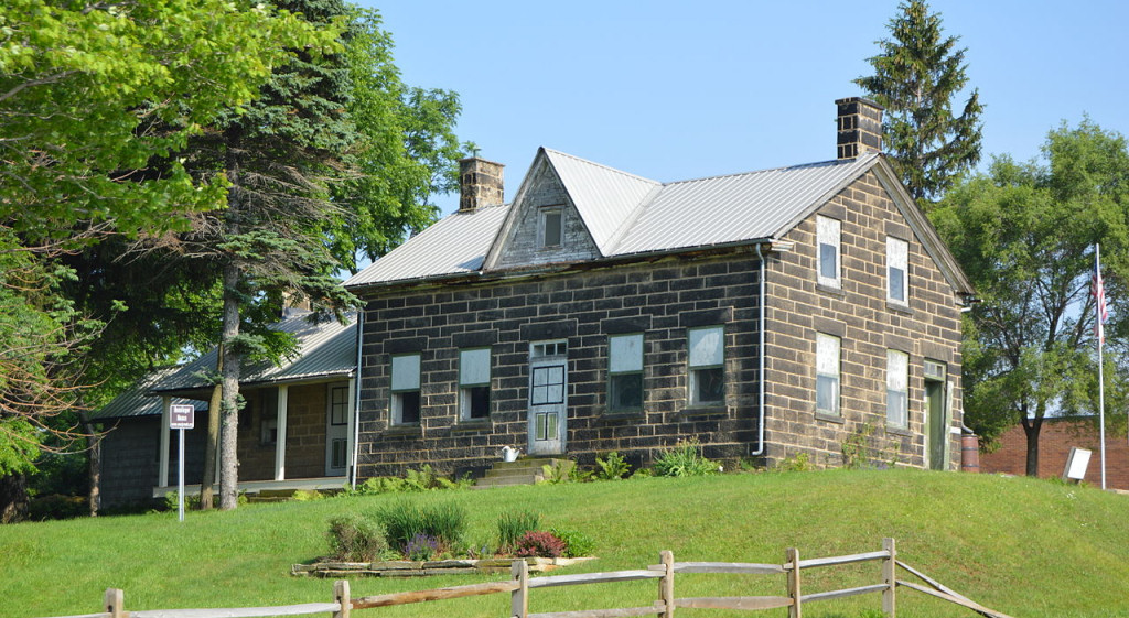 Phillip Henninger House in Parma Ohio | photo by Nyttend