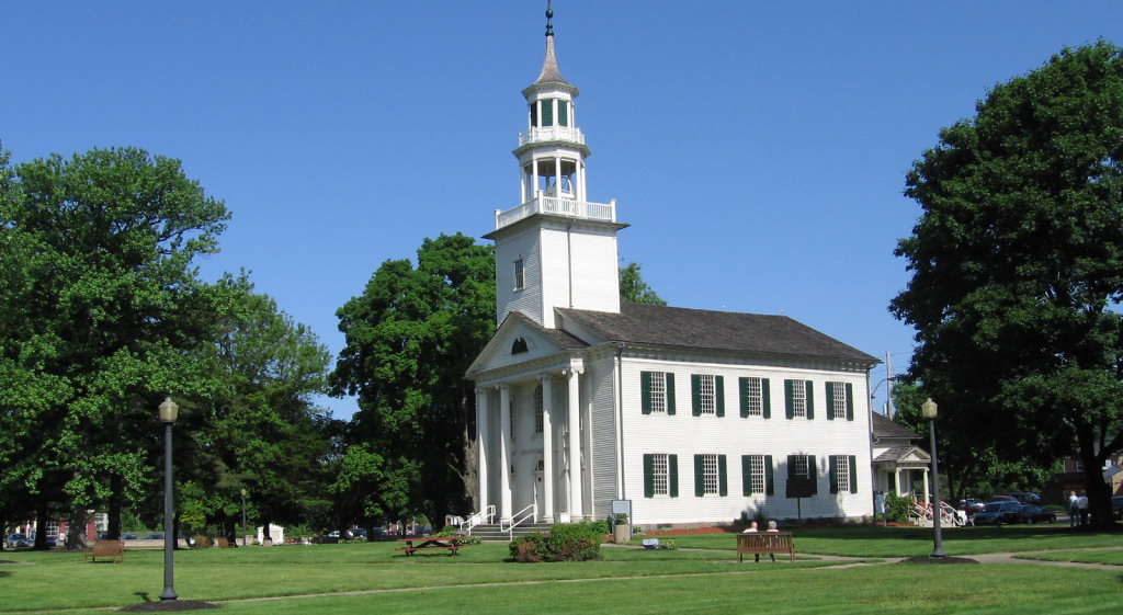 Tallmadge Historic Church in Tallmadge Ohio | photo by Ian Manka